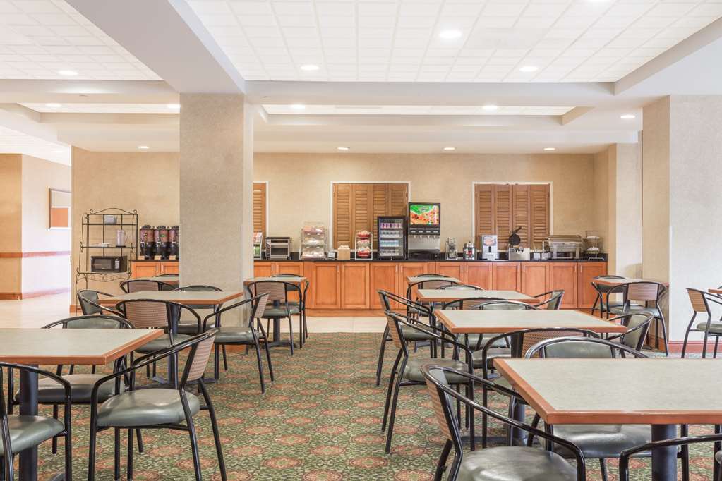 Hotel Wingate By Wyndham Stafford/Quantico Restaurante foto